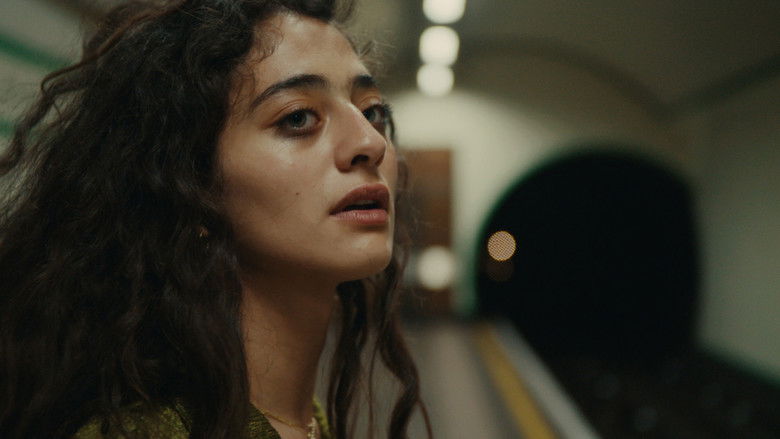 кадр из фильма Живи сейчас