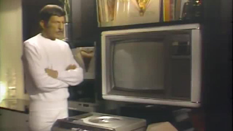 кадр из фильма Leonard Nimoy Demonstrates the Magnavision Videodisc Player