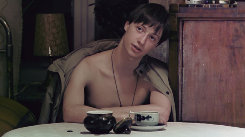 кадр из фильма Орёл и решка