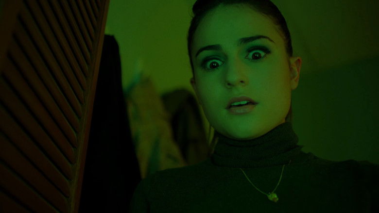 кадр из фильма I Know What You Need