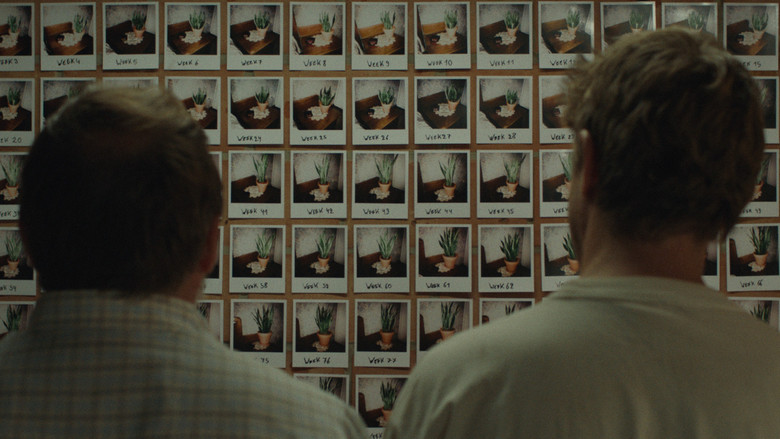 кадр из фильма Week 97