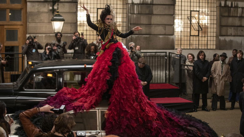 кадр из фильма Круэлла