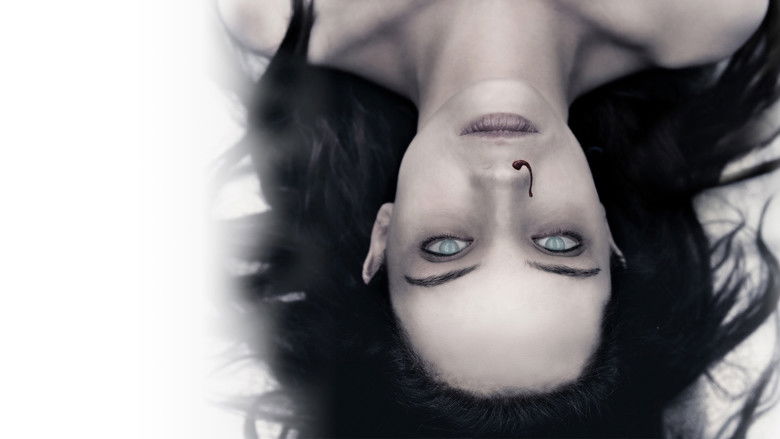 кадр из фильма Демон внутри