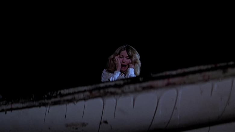 кадр из фильма Остров амфибий