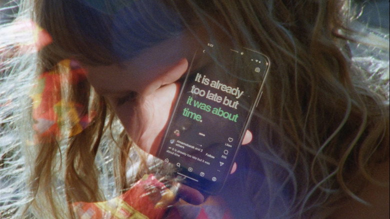 кадр из фильма Another Earth