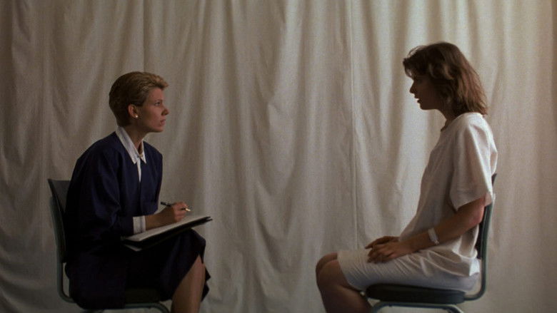 кадр из фильма Игорный дом