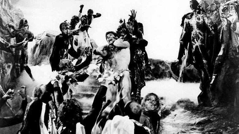 кадр из фильма The Apple