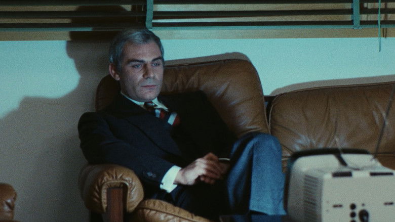 кадр из фильма Помести чудовище на первую полосу