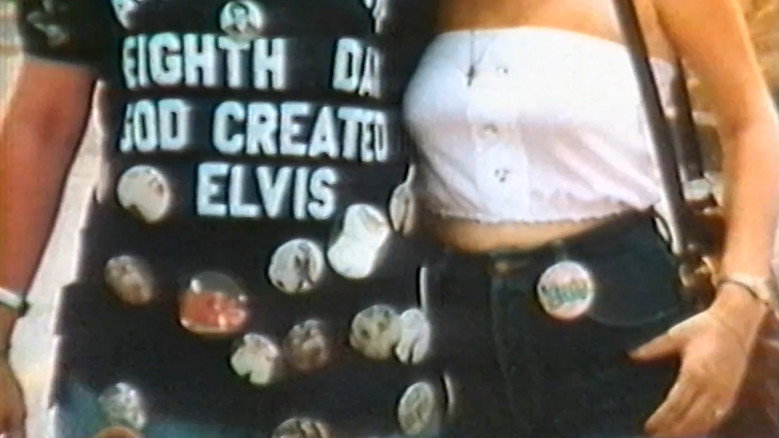 кадр из фильма Mondo Elvis