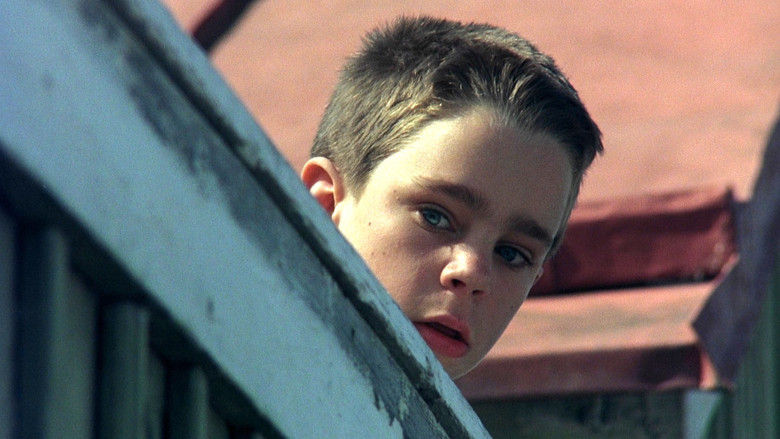 кадр из фильма Моя собачья жизнь