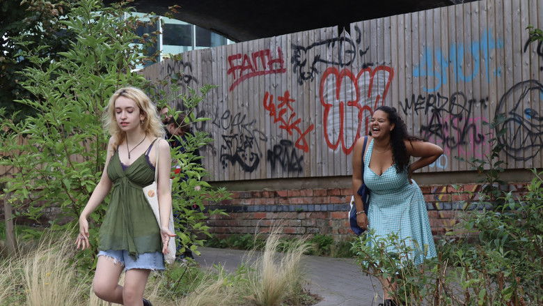 кадр из фильма Iced Coffee