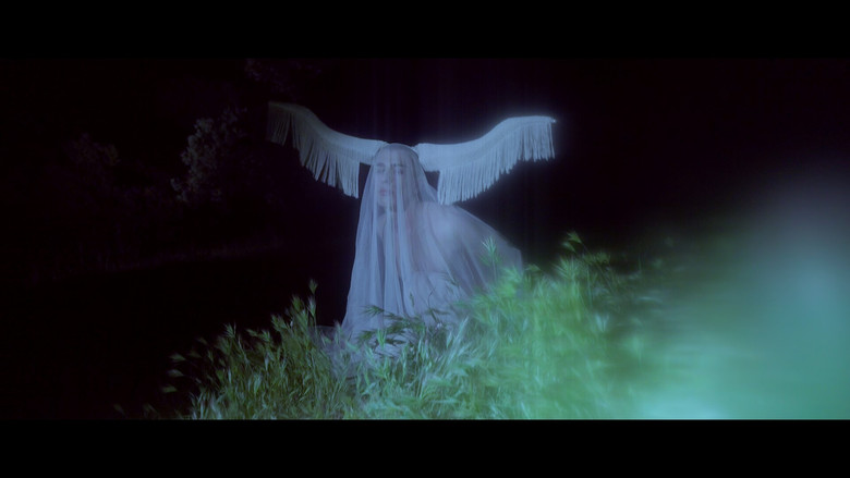 кадр из фильма Crushing