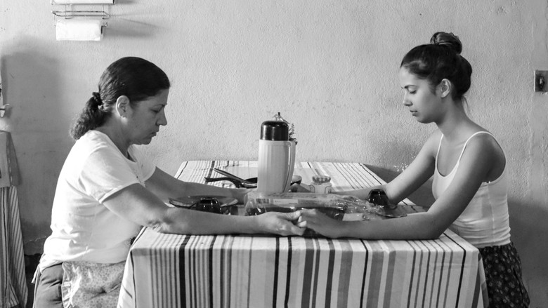 кадр из фильма A Menina que Nunca Viu o Mar