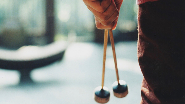 кадр из фильма โหมโรง