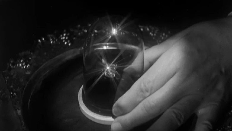 кадр из фильма Кража драгоценностей