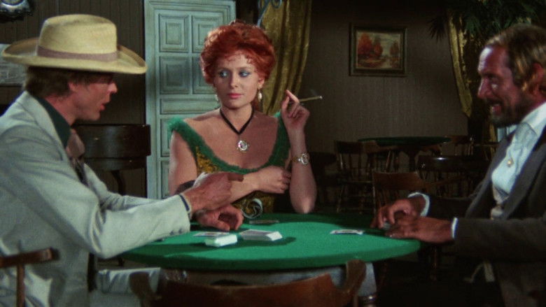 кадр из фильма Стальной кулак Джанго