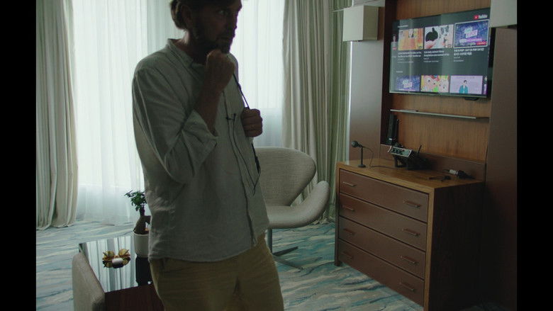 кадр из фильма Комната 999