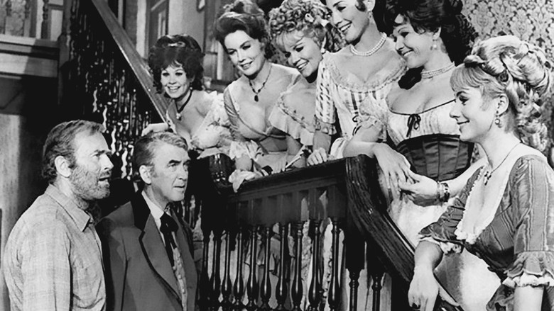 кадр из фильма Общественный клуб города Шайенн