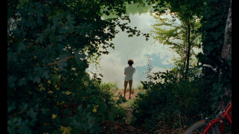 кадр из фильма les grillons.