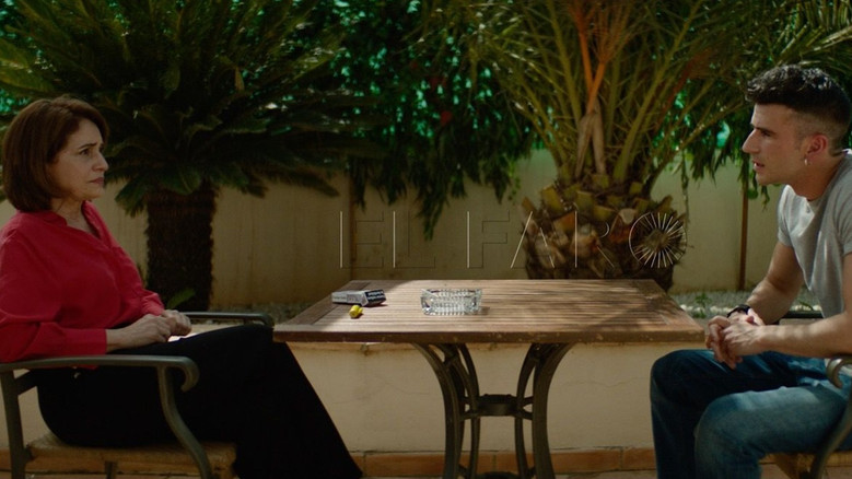 кадр из фильма Reflejos en una habitación