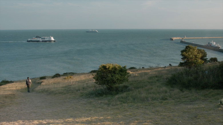 кадр из фильма Sand Parade