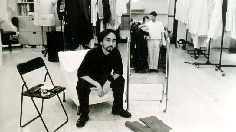 кадр из фильма Записки об одежде и городах