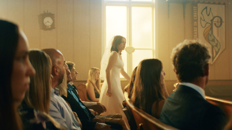 кадр из фильма There Goes The Bride