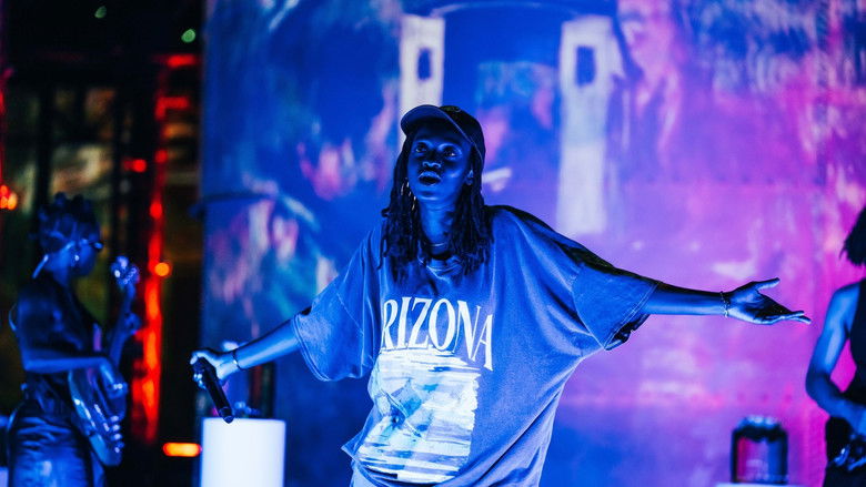 кадр из фильма Little Simz à l'Atelier des Lumières