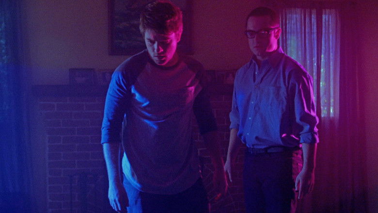 кадр из фильма За вратами