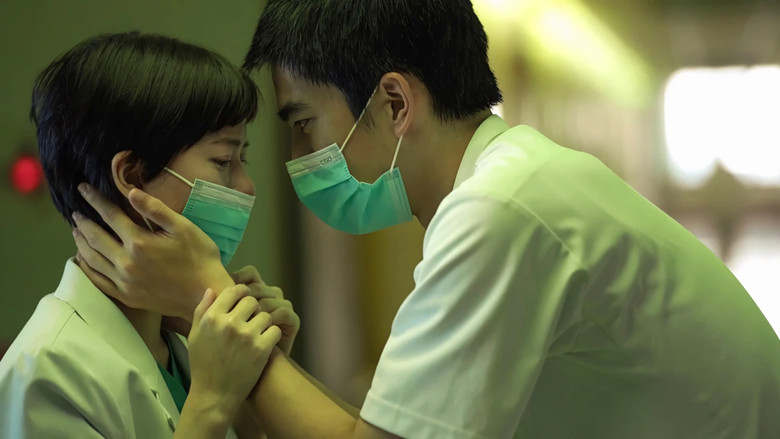 кадр из фильма Эпицентр бури