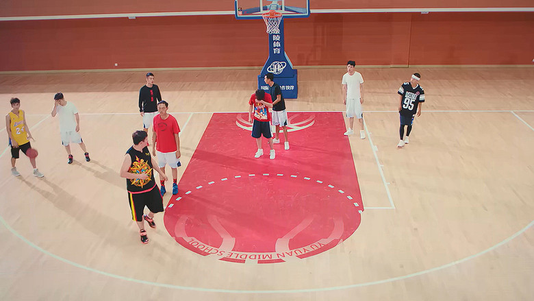 晃过上帝之生命之杯