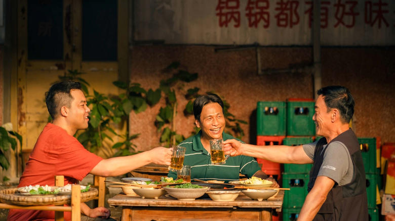 кадр из фильма 火锅艺术家