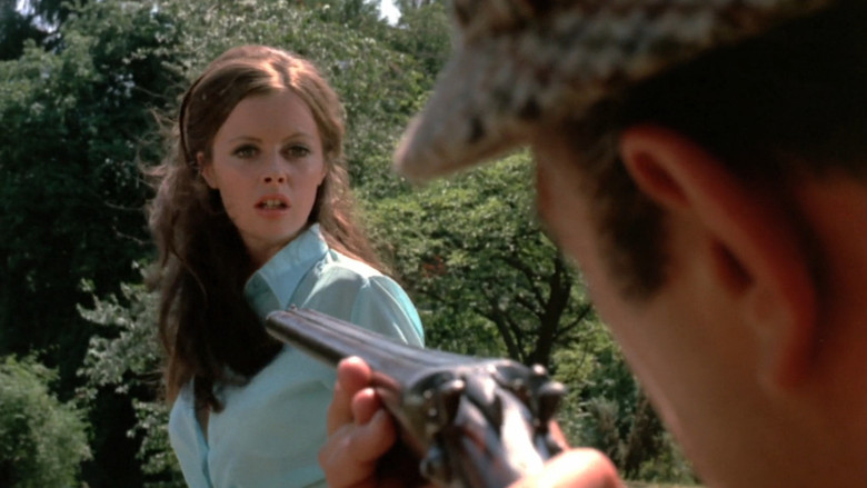 кадр из фильма Ведьма-девственница