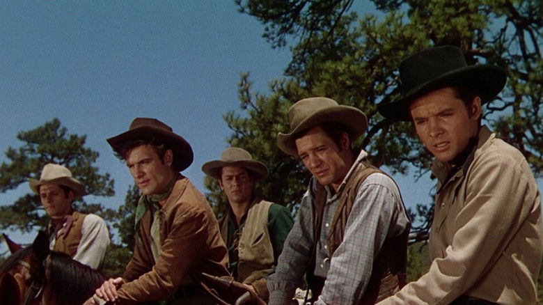 кадр из фильма Kansas Raiders