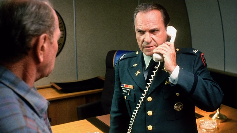 кадр из фильма Ядерный рассвет