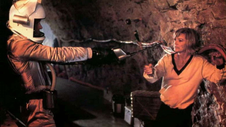 кадр из фильма Планета ужасов