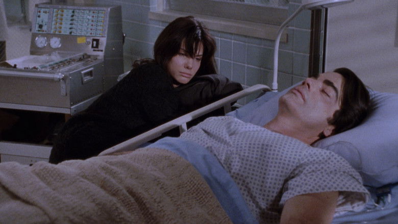 кадр из фильма Пока ты спал