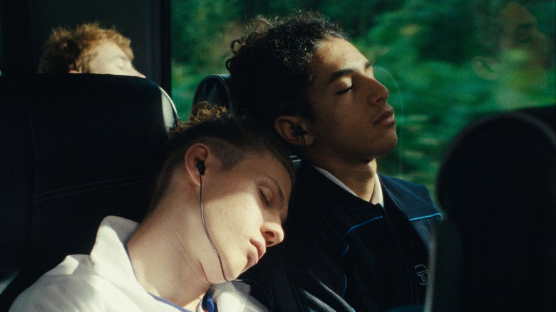 кадр из фильма Танец лис