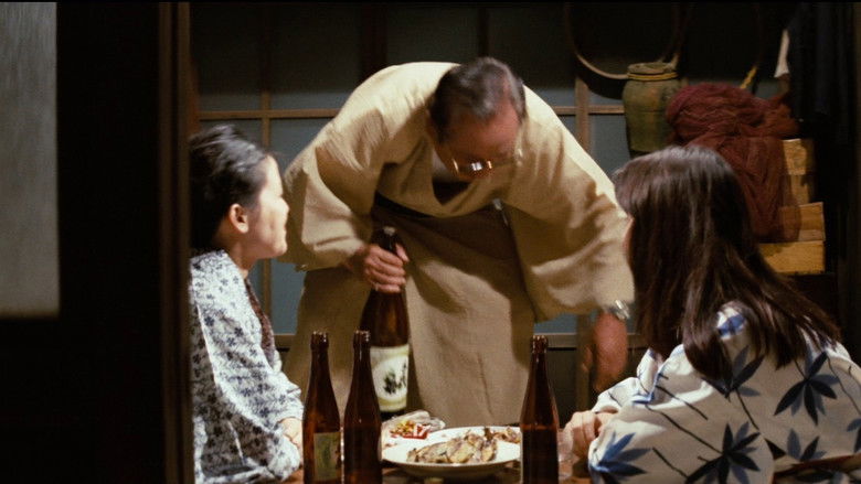 кадр из фильма Непристойная ныряльщица