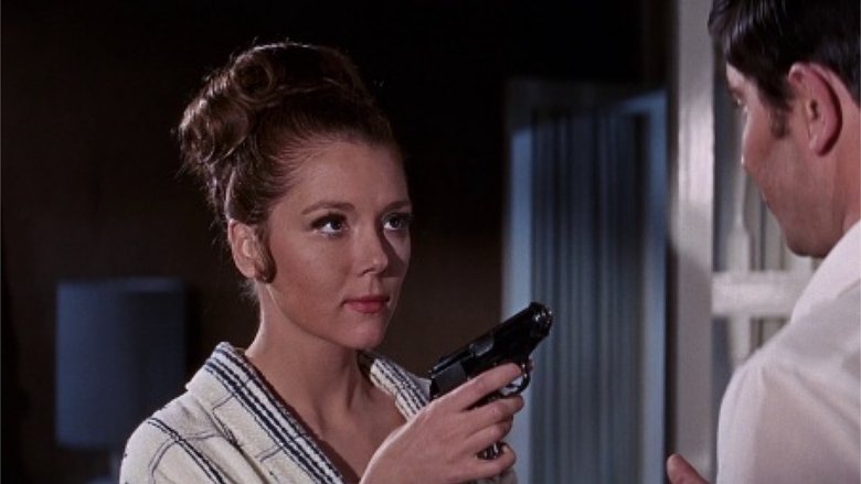 кадр из фильма 007: На секретной службе Её Величества