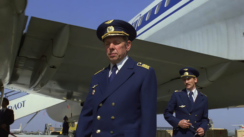 кадр из фильма Экипаж