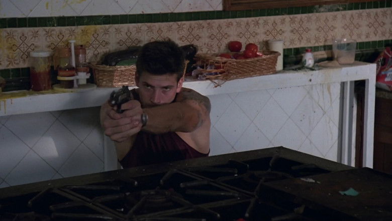 кадр из фильма Кикбоксер 3: Искусство войны