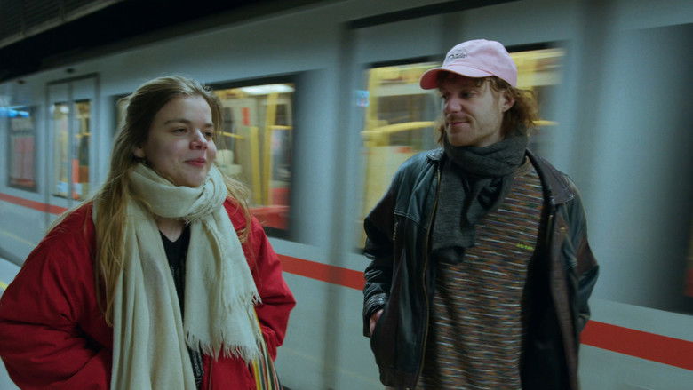 кадр из фильма Between The Lines