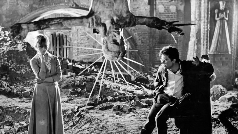 кадр из фильма Пепел и алмаз