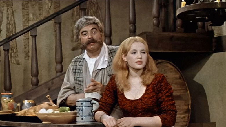 кадр из фильма Старая, старая сказка