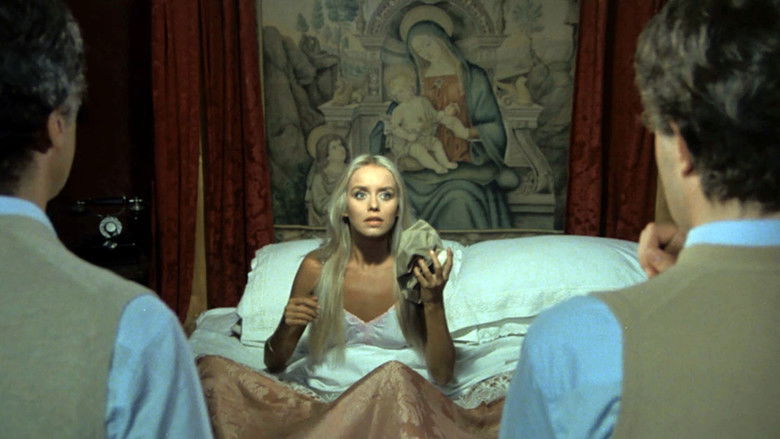 кадр из фильма Бодрые духи