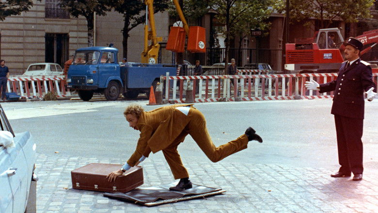 кадр из фильма Рассеянный