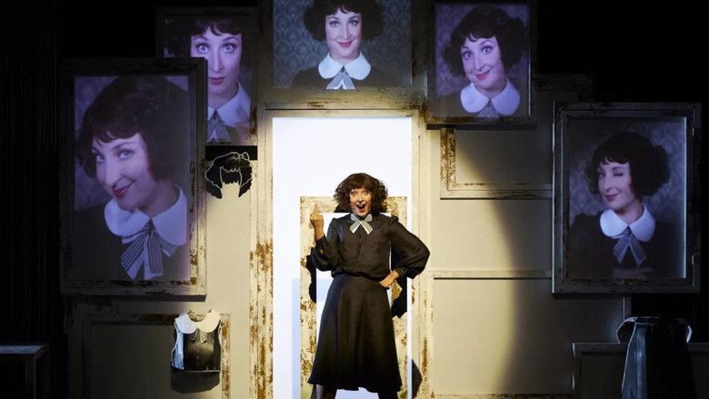 кадр из фильма Music-Hall Colette