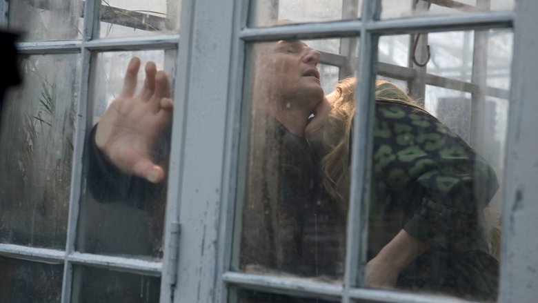 кадр из фильма Хлоя