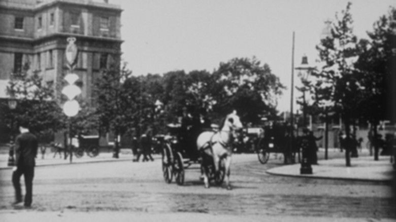 кадр из фильма Londres : entrée de Hyde Park